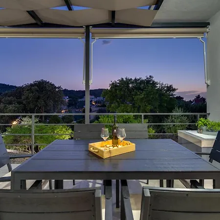 House Josip بيت للعطل Ražanj