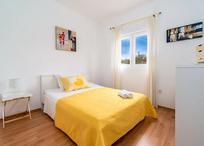 Tatil Evi House Josip Ražanj