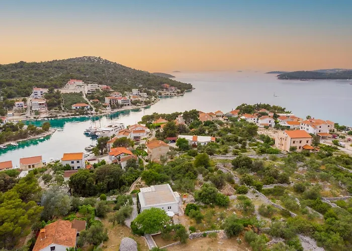 Tatil Evi House Josip